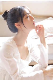 不用充钱的裸身直播APP